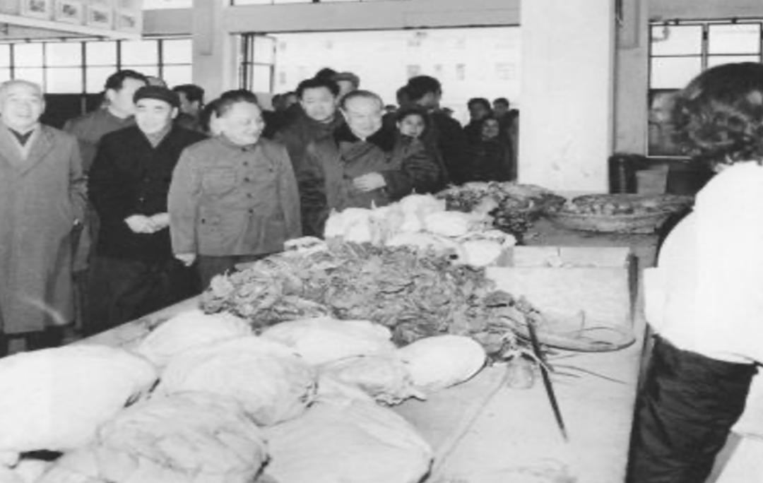 邓小平同志曾于1983年2月21日来到这里视察